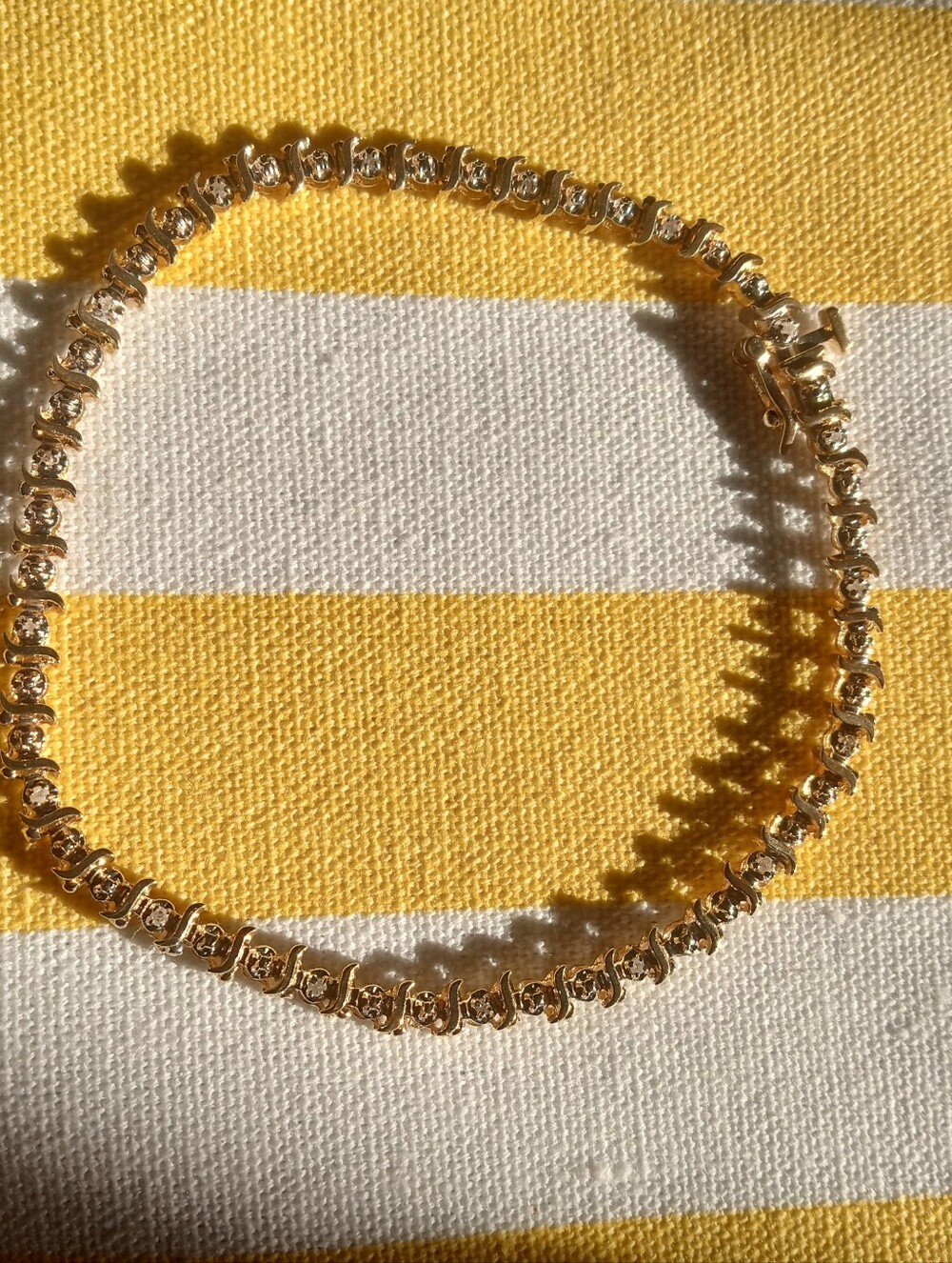 10k Real Gold 7.25" Natural Diamond Bracelet!